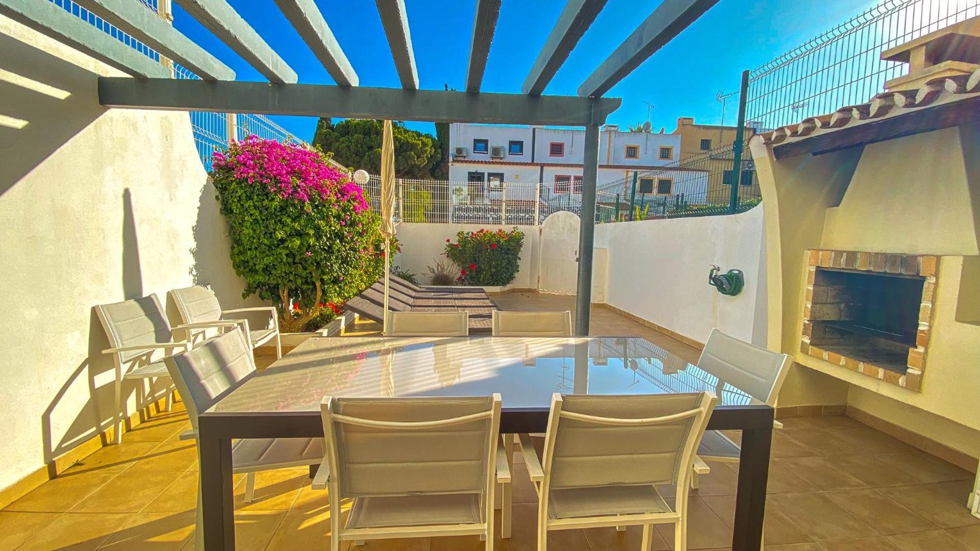 Shradhala V4 Marina By Hsrentals Holiday home *